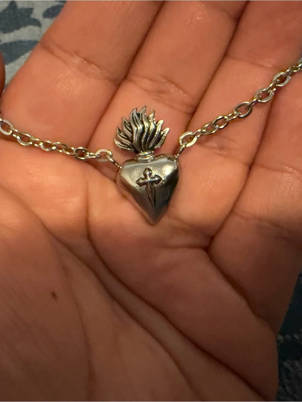 ASK & EMBLA the sacrament necklace - Picture 4 of 6